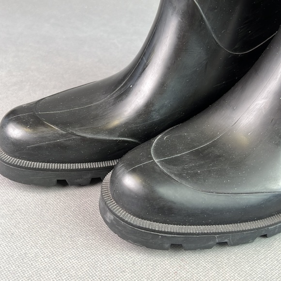 Gucci horsebit black and red rain boots. Size 37. - Picture 10 of 13